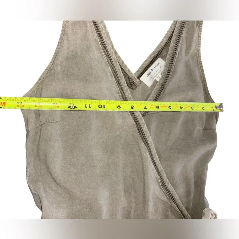 Anthro Cloth & Stone Tencel Wrap Romper Taupe XS Tie Waist - Picture 10 of 11